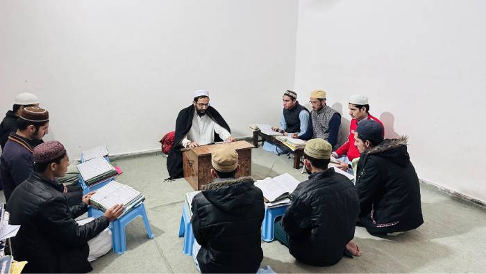 Dars-e- Nazami Program